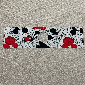 Disney - Mickey Sink Bib